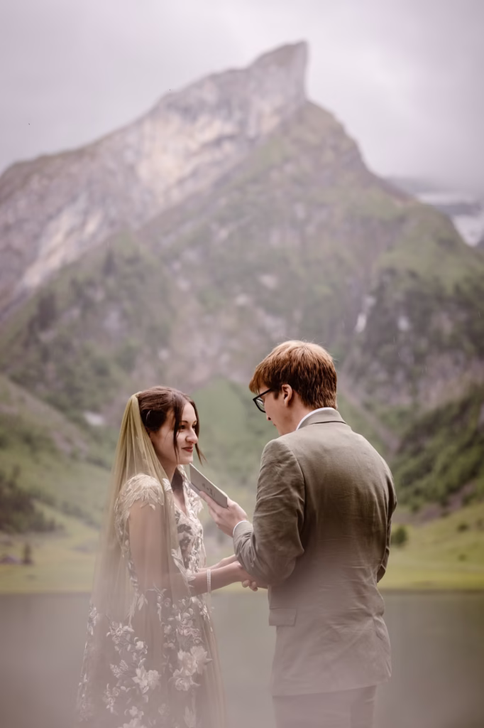 intimate vows mountain